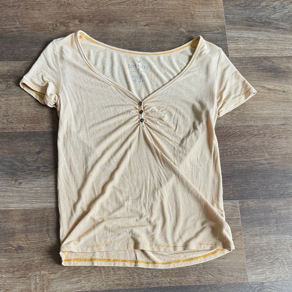 American Eagle Outfitters Light Yellow V-Neck Tee
